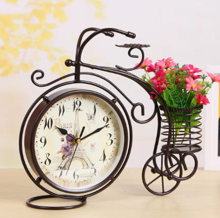 Vintage Minimalist Wall Clock for Living Room